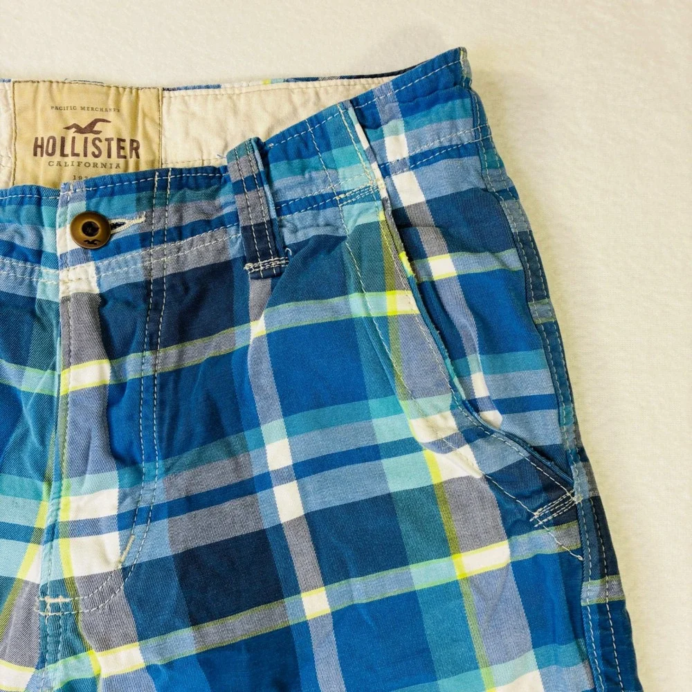 Hollister Mens Blue Plaid Flat Front Chino Shorts Button Fly 30 32